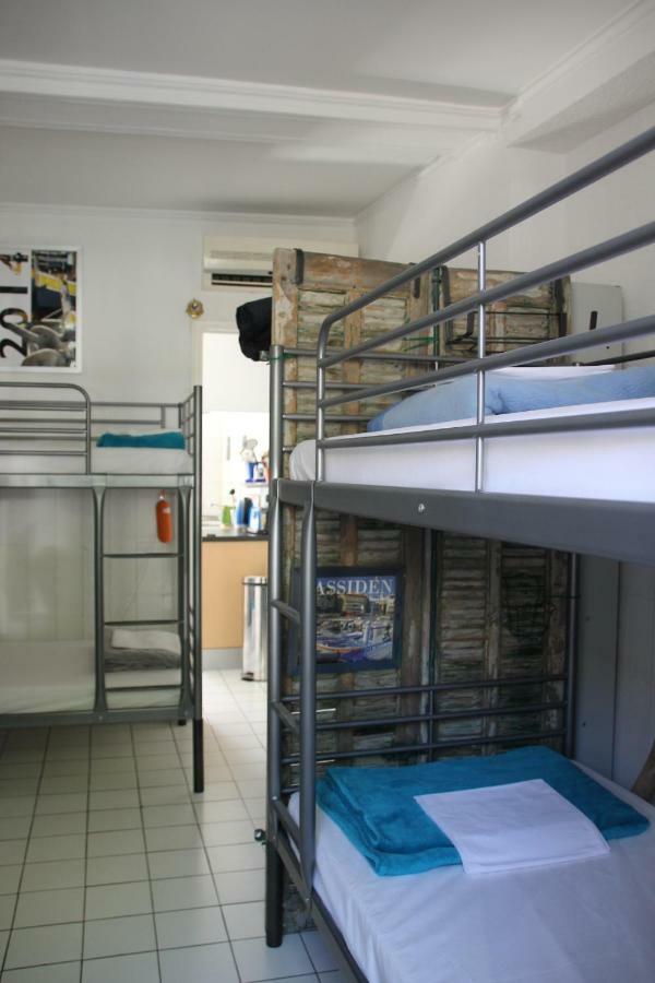 Hostel Au Petit chez Soi Cassis Exterior foto